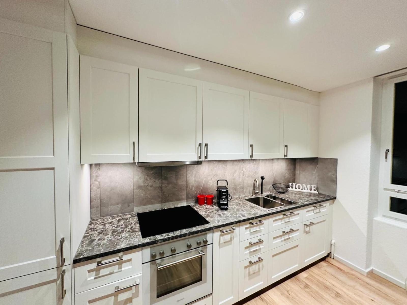 Exclusive Apartment For Families And Business Устер Экстерьер фото