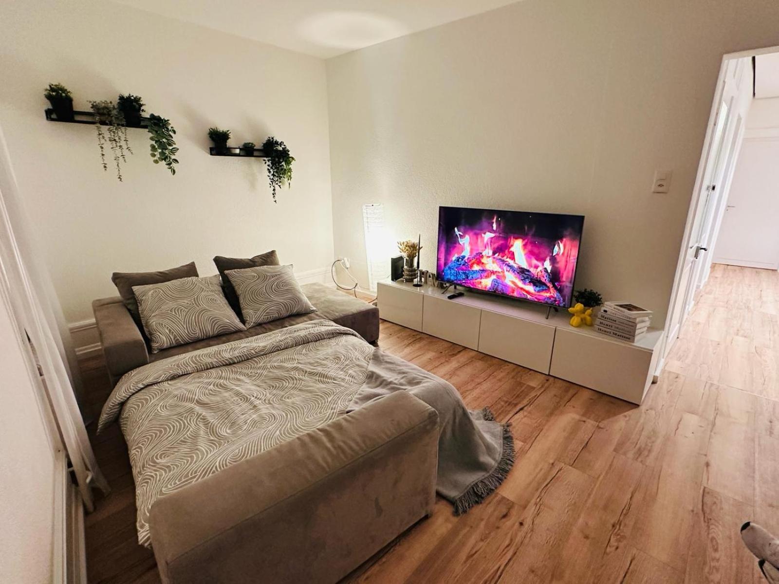 Exclusive Apartment For Families And Business Устер Экстерьер фото